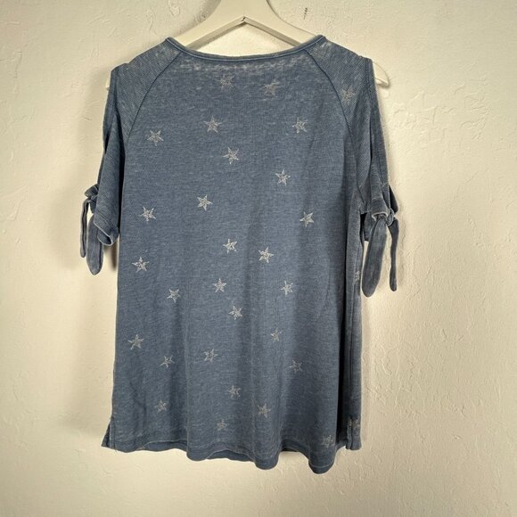 Jane And Delancey Womens Scoop Neck Star-Print Blue Cold Shoulder Top Large New - Picture 2 of 8